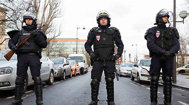 Fransa'da bomba paniği