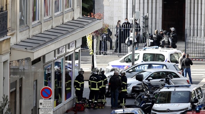 Saray ve Dışişleri Bakanlığı'ndan Fransa'daki saldırıya kınama