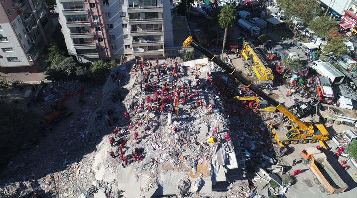 İzmir depremi: Yıkılan binalar neden Bayraklı ve Bornova’da?