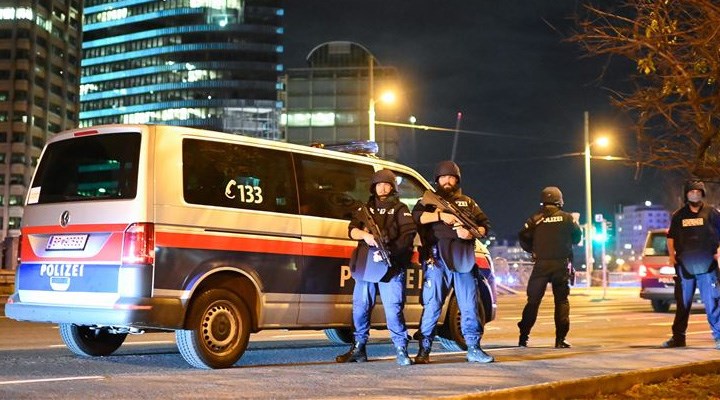 Viyana'daki saldırıda yaralanan Tayyip Gültekin, yaşananları anlattı