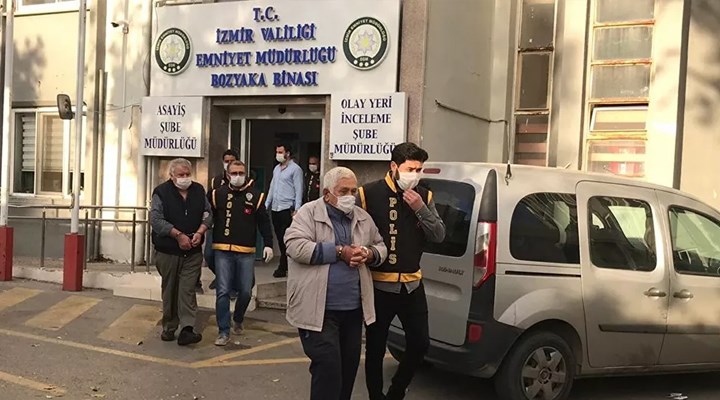 İzmir depreminde yıkılan apartmanların müteahhitlerinden 7'si tutuklandı