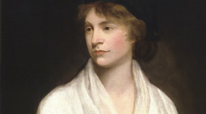 Feminist Mary Wollstonecraft'ın eleştirilere hedef olan Londra'daki çıplak heykeli bant ve maskelerle örtüldü