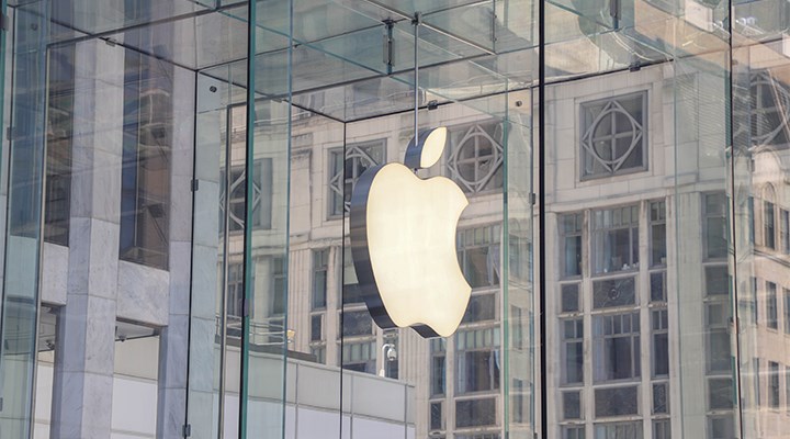 Apple'ın küresel güvenlik başkanına suçlama: Ruhsat için 70 bin dolarlık iPad'i rüşvet verdi