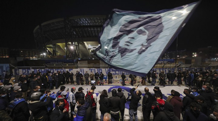 Efsane futbolcu Maradona, Serie A maçlarında anılacak