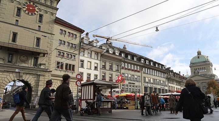 İsviçre’de sivil halk girişimi holdingleri sarstı