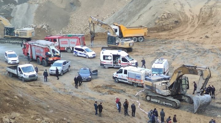 Arnavutköy'de taş ocağında göçük: 2 işçi yaşamını yitirdi