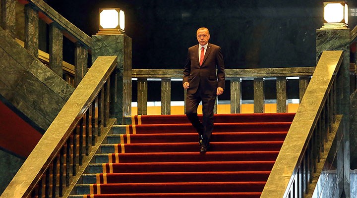 CHP’li Kılınç: Erdoğan’ın seçim kampanyasına bağış yapan FETÖ’cülerin dosyası kapatıldı