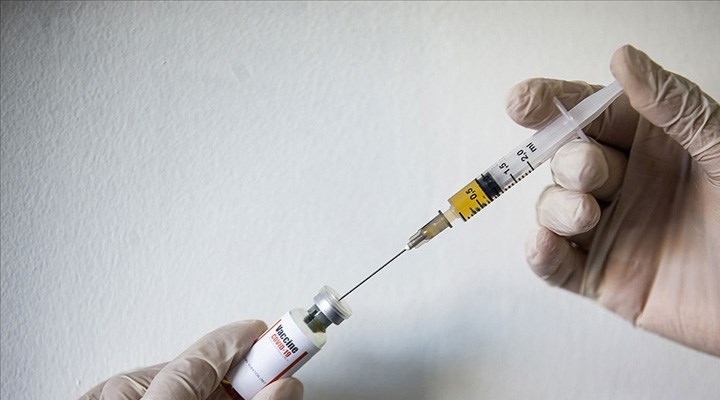 Habertürk yazarı Sarıkaya: Aşı yarın geliyor