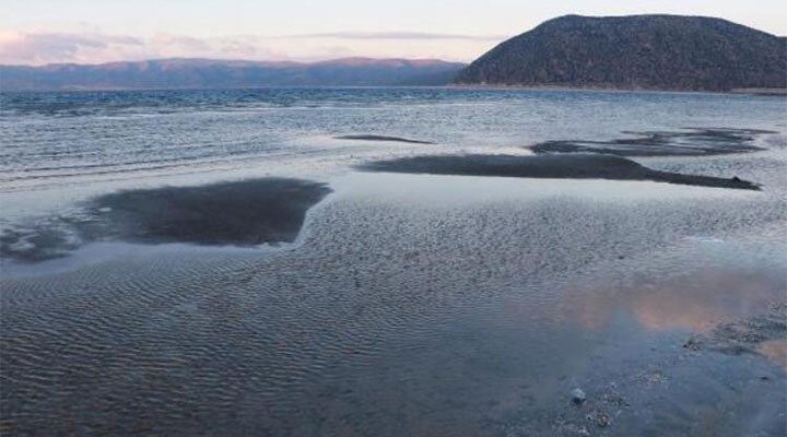 Kuraklık Salda Gölü'nde: Adacıklar oluştu