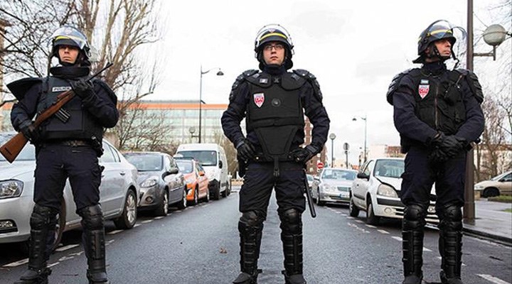 Fransa'da çatışma: 3 polis öldü, 1 polis yaralı