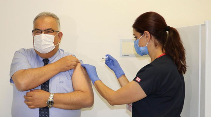 AKP 4,5 milyon doz aşıyı yine getiremedi: Türkiye’nin aşı ihtiyacı 130 milyon doz