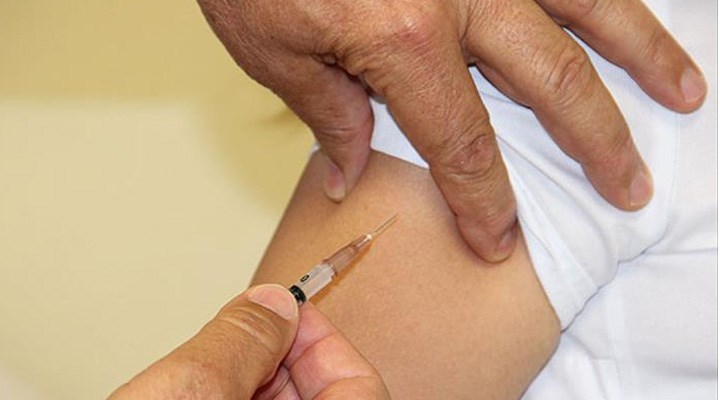 CHP'li Taşcıer: Grip aşısı kaosu sürüyor, aşılar depolarda mahsur kaldı