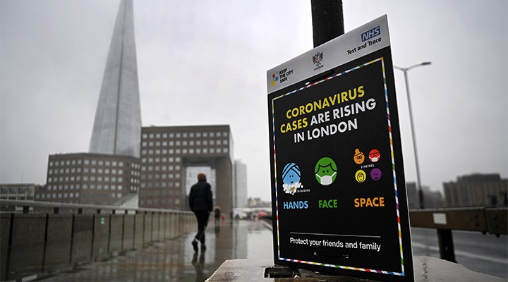 İngiltere'de 24 saatte 38 bin 598 koronavirüs vakası