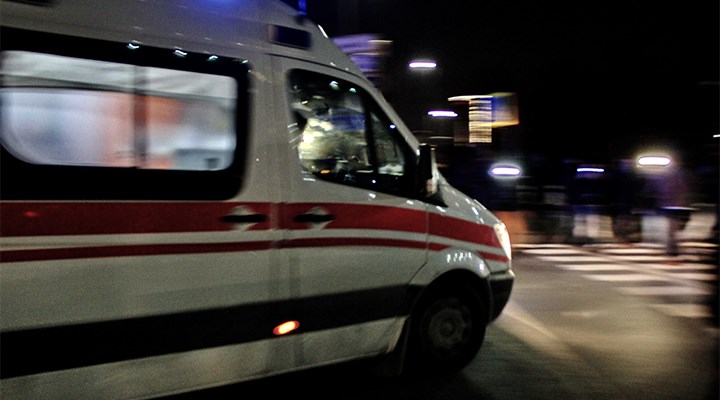 Beşiktaş'ta bıçaklı saldırı: 3 yaralı