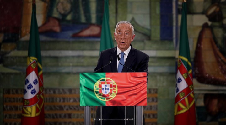 Portekiz'de cumhurbaşkanı seçimini De Sousa kazandı