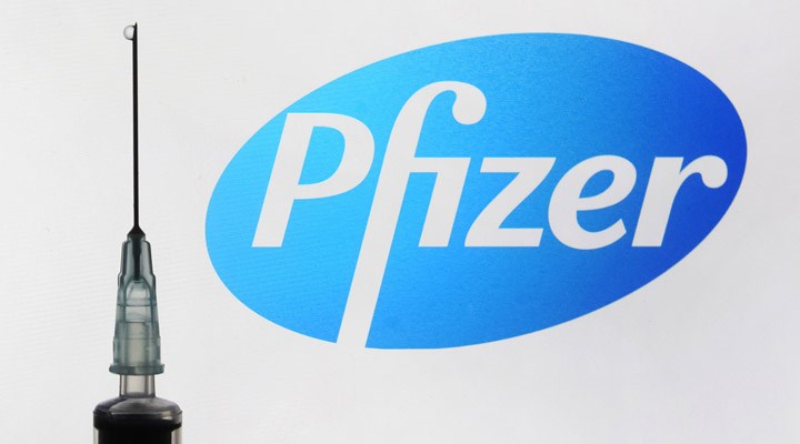 Pfizer, koronavirüs aşısından 2021'de yaklaşık 15 milyar dolar gelir bekliyor