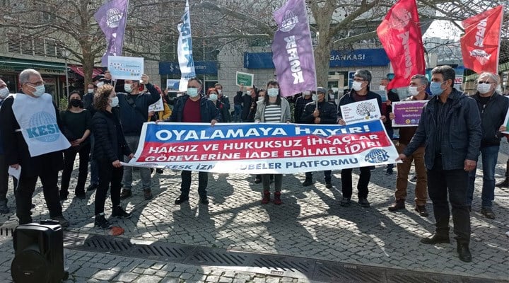 KESK İzmir: Hukuksuz ihraçlar görevine iade edilmelidir, oyalamaya hayır!