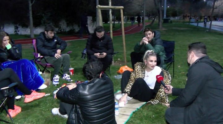 Maskesiz ve sosyal mesafesiz piknik yapan şarkıcı İrem Derici'ye para cezası verildi