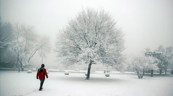 Meteoroloji: İstanbul'da kar kalınlığı 30 santimetreye çıkacak