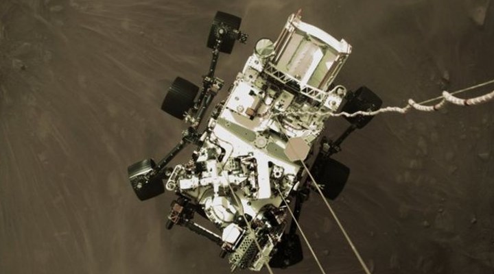 NASA'nın uzay aracı Perseverance, Mars'tan yeni fotoğraflar yolladı