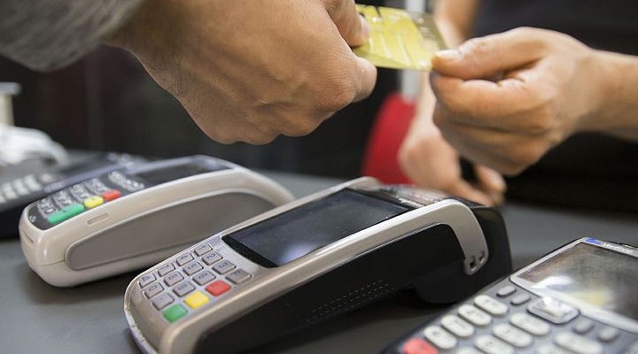 Kredi kartı kullanımı yüzde 15,8 arttı