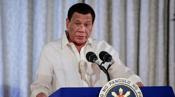 Duterte hedef gösterdi komünistler katledildi