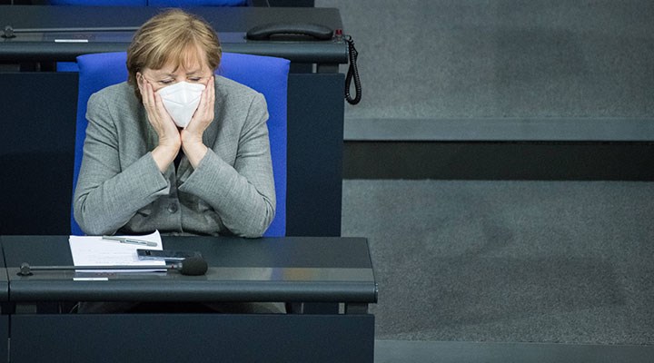 Merkel: Aşının etkileri 3-4 ay sonra görülecek
