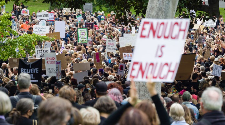 Avustralya tarihinin en büyük kadın ayaklanması: Cinsel saldırıları ve tacizleri durdurun