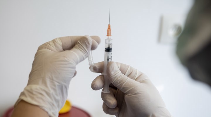 CHP'den 65 yaş altı kronik hastalar ile ailelerine Covid-19 aşısında öncelik teklifi