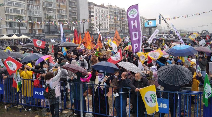 İzmir’de Newroz kutlamaları