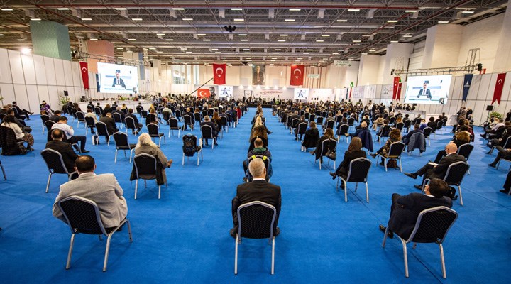 “Kentlerde Sürdürülebilir Su Politikaları Zirvesi” İzmir’de başladı