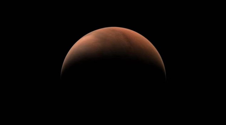 Çin'in keşif aracı, Mars'ın iki yarım küresinden fotoğraf gönderdi