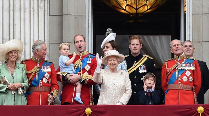Prens Philip'in cenaze töreni: Kraliçe yalnız oturacak Prens Harry ve William ayrı yürüyecek