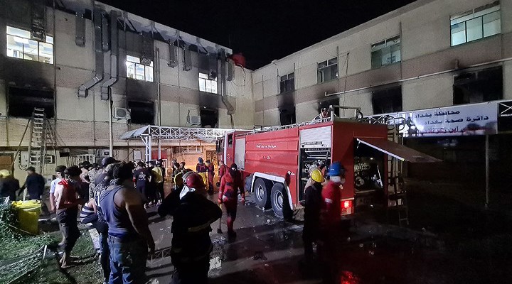 Bağdat’ta pandemi hastanesinde yangın çıktı, 82 kişi yaşamını yitirdi: Sağlık Bakanı açığa alındı