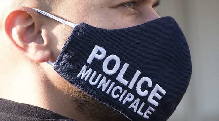 Fransa Sağlık Bakanı: Acil hatların çökmesi 4 ölüme yol açmış olabilir