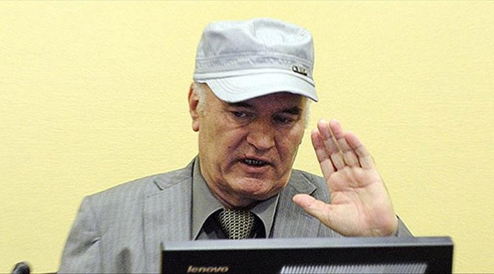 ‘Bosna Kasabı’ Mladiç’in müebbet hapis cezası onandı