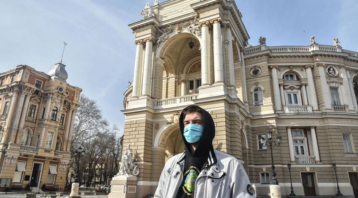 Koronavirüs: Ukrayna'da karantina uygulaması uzatıldı, tüm ülke 'yeşil' kategoriye alındı