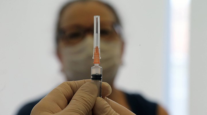 İki doz koronavirüs aşısı olanların sayısı 14 milyonu aştı