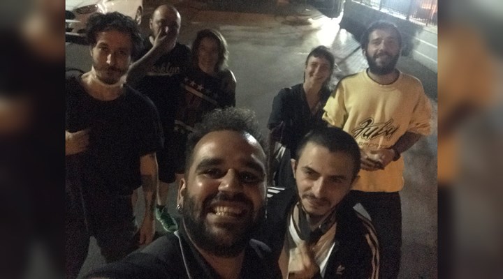 Müzik yasağını protesto eden sanatçı Ağaçkakan ve 6 kişi gözaltına alındı