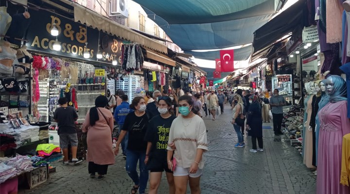 İzmir’de ekonomi ve esnaf can çekişiyor: Bütün kent dert yanıyor