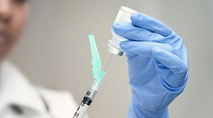 Bilim Kurulu üyesi Akın: Delta varyantı aşı olmayanlarda yayılıyor