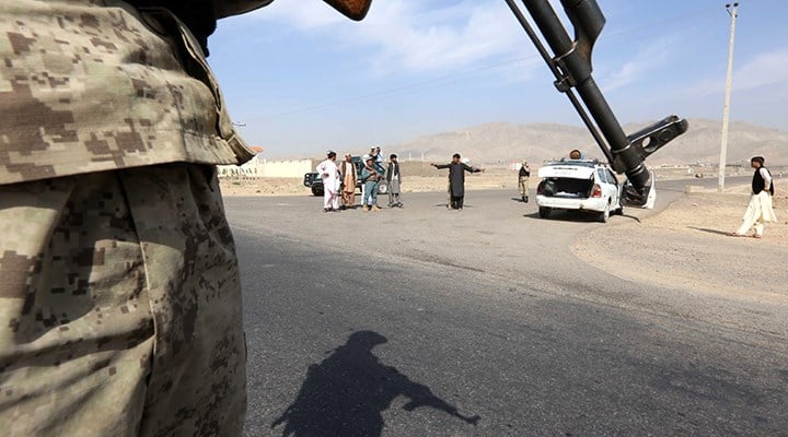 Taliban heyeti: Hükümet ile ateşkesi görüşüyoruz