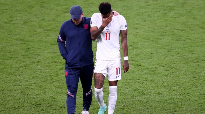 İngiltere'nin penaltı kaçıran oyuncularına ırkçı saldırı: Paylaşımlar soruşturulacak