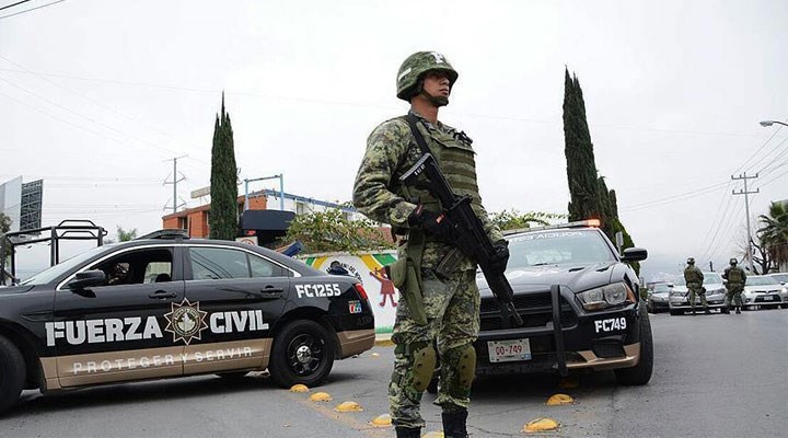 Meksika'da uyuşturucu çeteleri çatıştı: 18 ölü