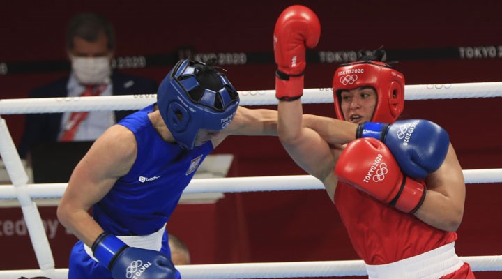 Olimpiyat tarihinde kadın boksunda Türkiye'nin ilk galibiyeti geldi