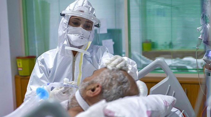 Koronavirüs | Türkiye'de 79 yurttaş daha yaşamını yitirdi
