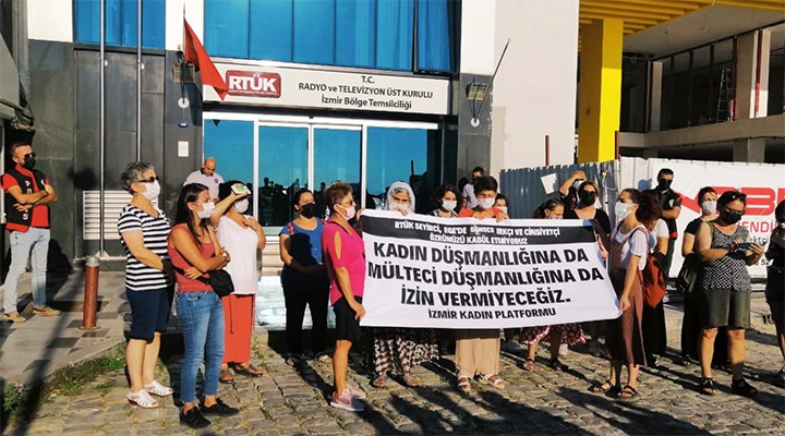 İzmir Kadın Platformu: Haddinizi bilin, çenenizi kapatın
