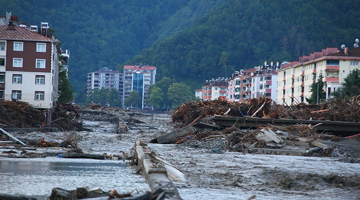 Bozkurt'taki sel felaketinin ilk anına ilişkin yeni görüntüler ortaya çıktı