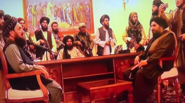 Taliban'ın ele geçirdiği Afganistan'ın adı değişiyor