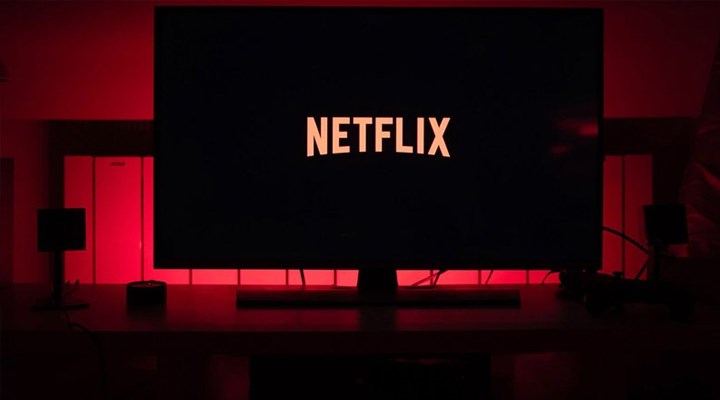 Eşcinsel karakter nedeniyle Türkiye'de çekimi iptal edilen Netflix dizisi 190 ülkede yayımlanacak